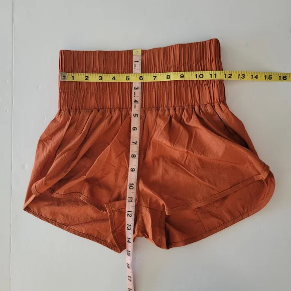 Free People Movement Women’s Athletic Short Size XS - Picture 6 of 9